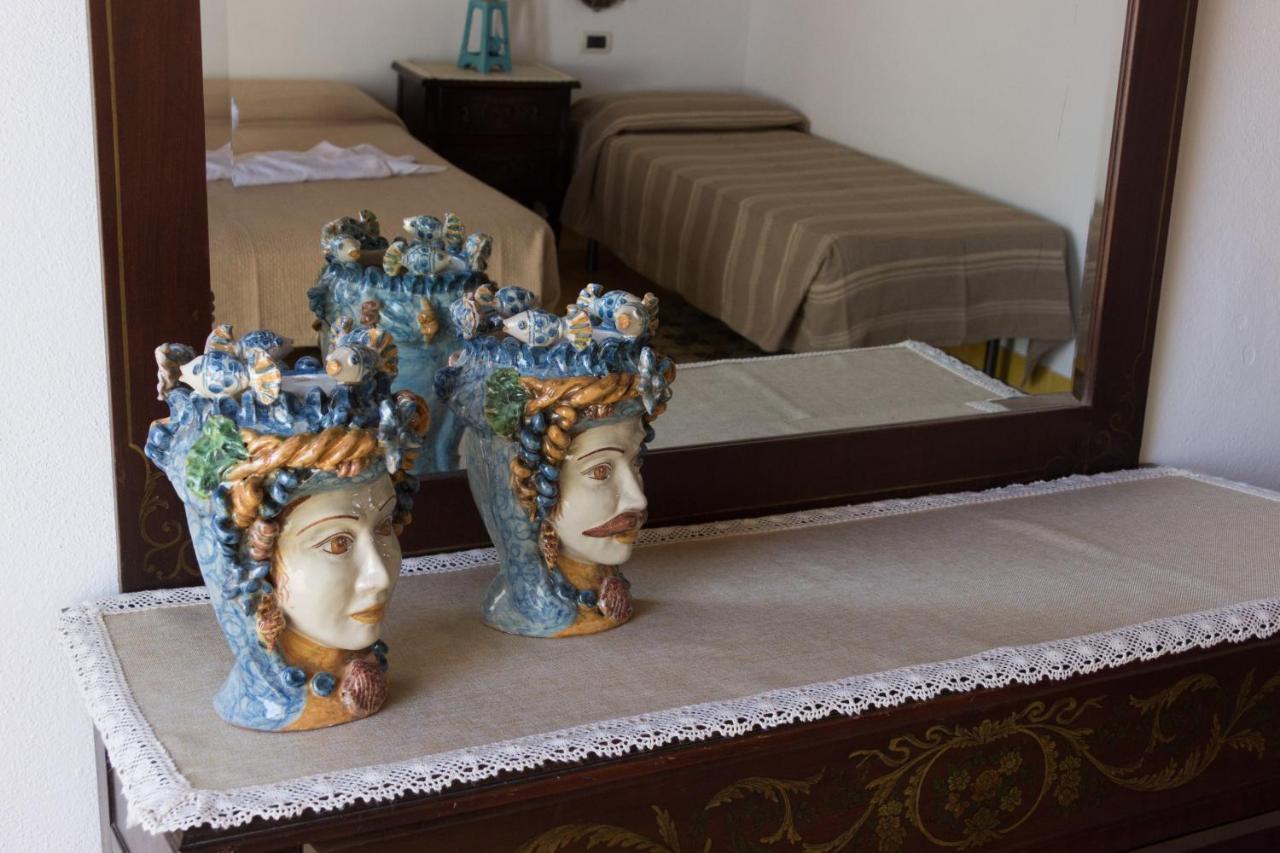 Hotel Macondo Đảo Đảo Lampedusa Ngoại thất bức ảnh